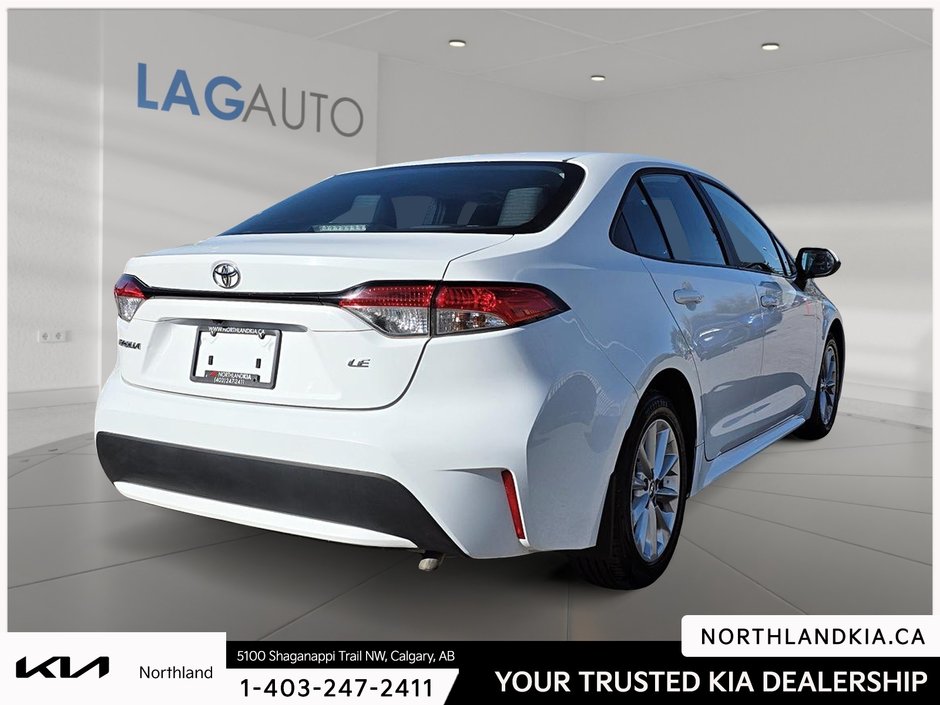 2022 Toyota Corolla LE-3