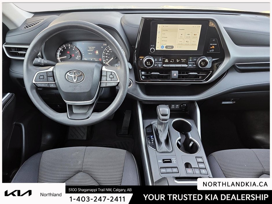 2024 Toyota Highlander LE-10