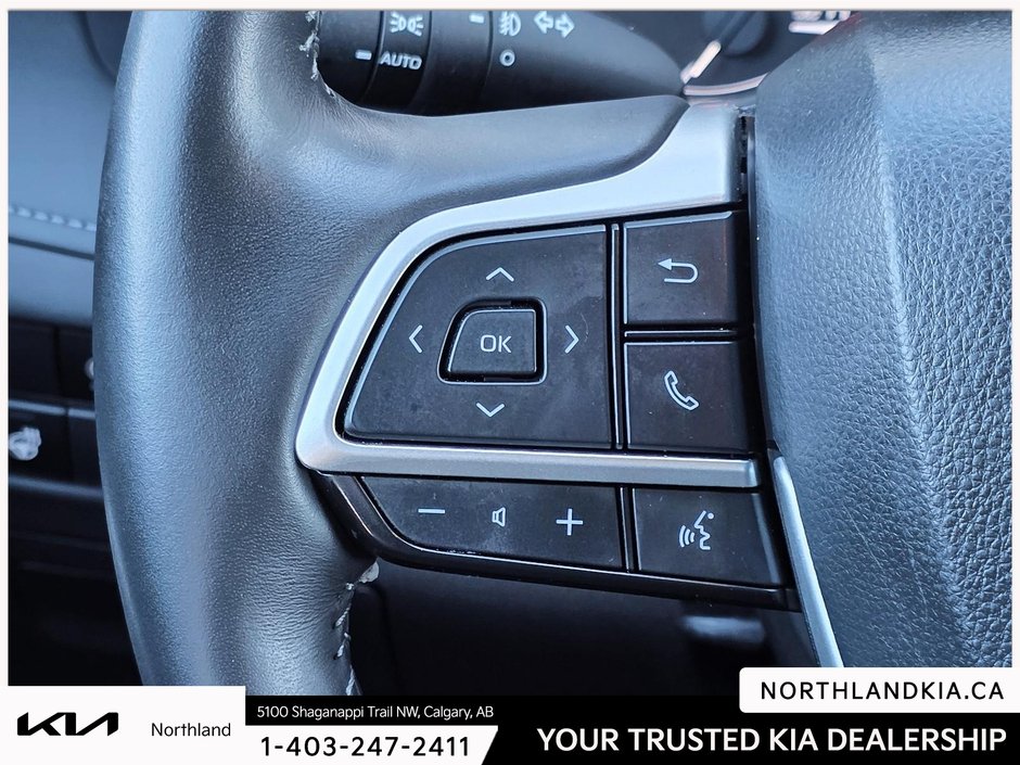 2024 Toyota Highlander XSE-12