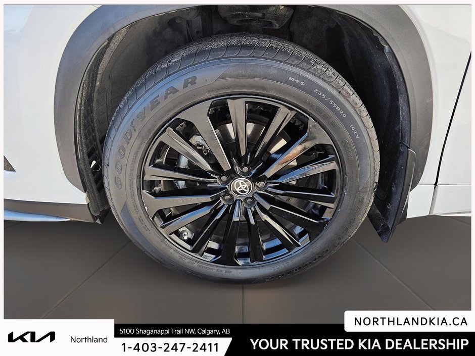 2024 Toyota Highlander XSE-6