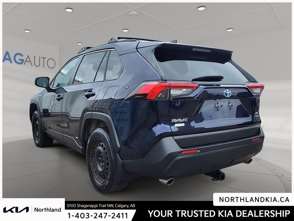 2019 Toyota RAV4 Hybrid XLE-1