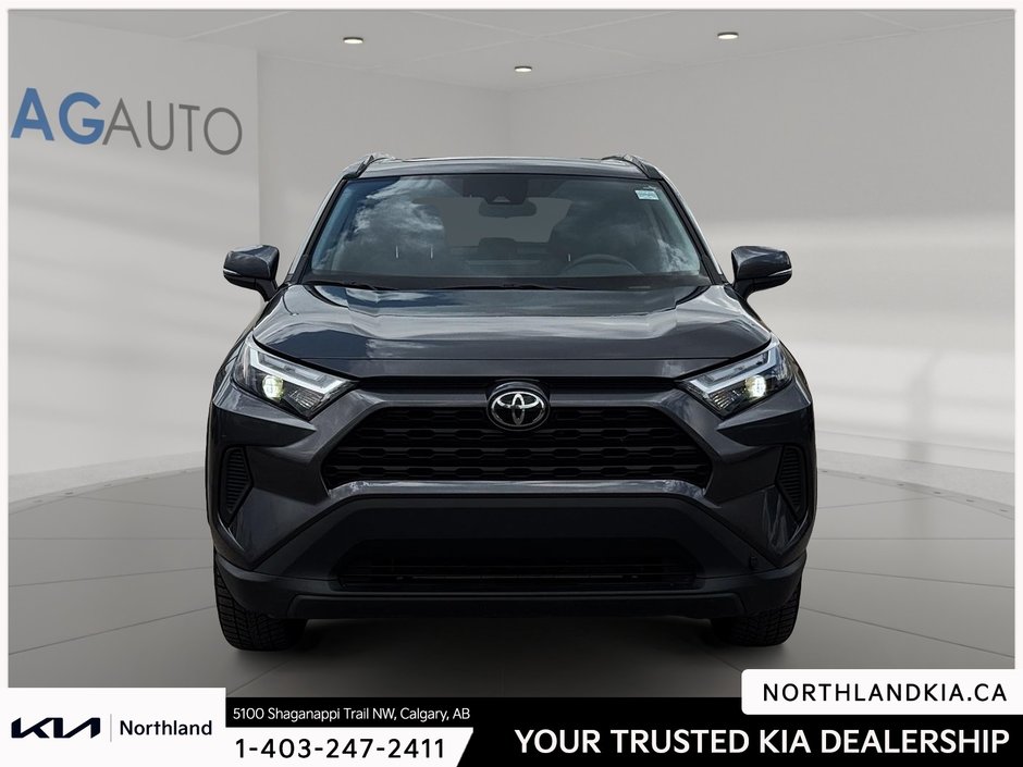 2022 Toyota RAV4 XLE-5