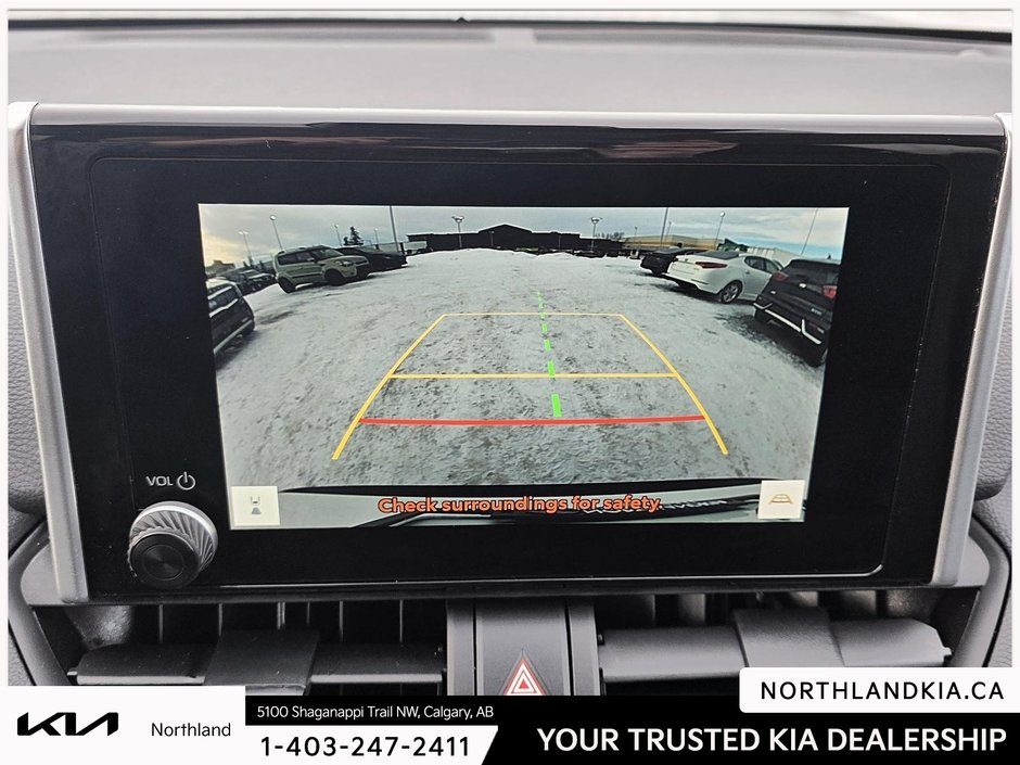 2023 Toyota RAV4 XLE-16