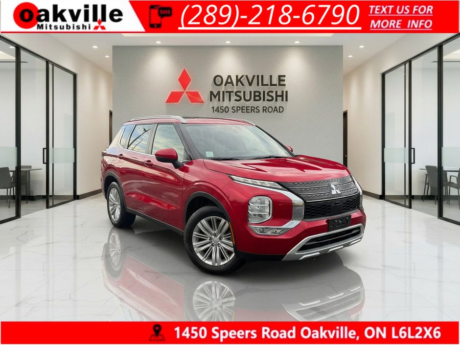 2024 Mitsubishi Outlander LE   S-AWC   RATES AS LOW AS 0.90 %   PANO   NAV in Oakville, Ontario