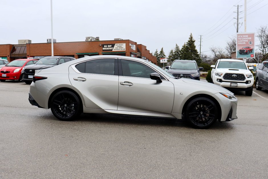 2022 Lexus IS 350 AWD AWD F-Sport 2 Lease Trade-in with 8,003KM-3