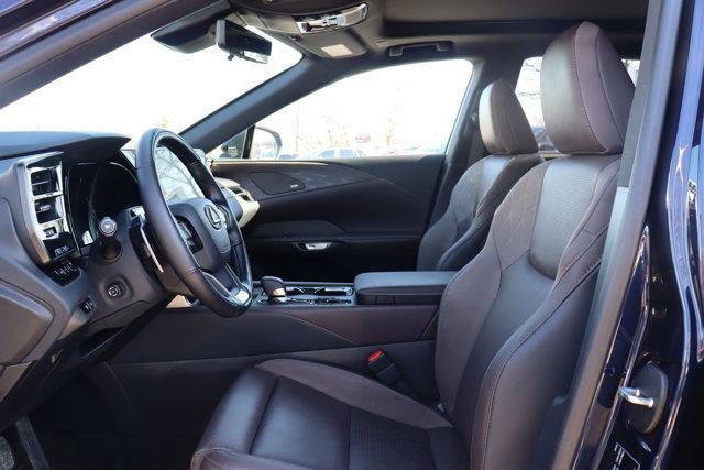 2024 Lexus RX 450h+ AWD Low KM Panoramic Roof Leather Seats-6