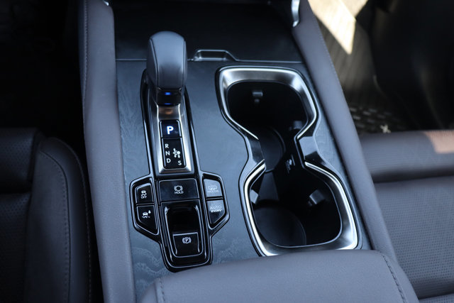 2024 Lexus RX 450h+ AWD Low KM Panoramic Roof Leather Seats-12