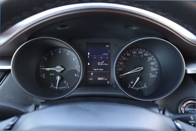 2019 Toyota C-HR Limited FWD | Clean Carfax | Leather Seats-10