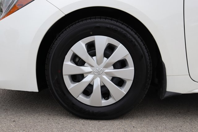 2022 Toyota Corolla Hatchback CVT | Clean Carfax | Brakes Serviced-5