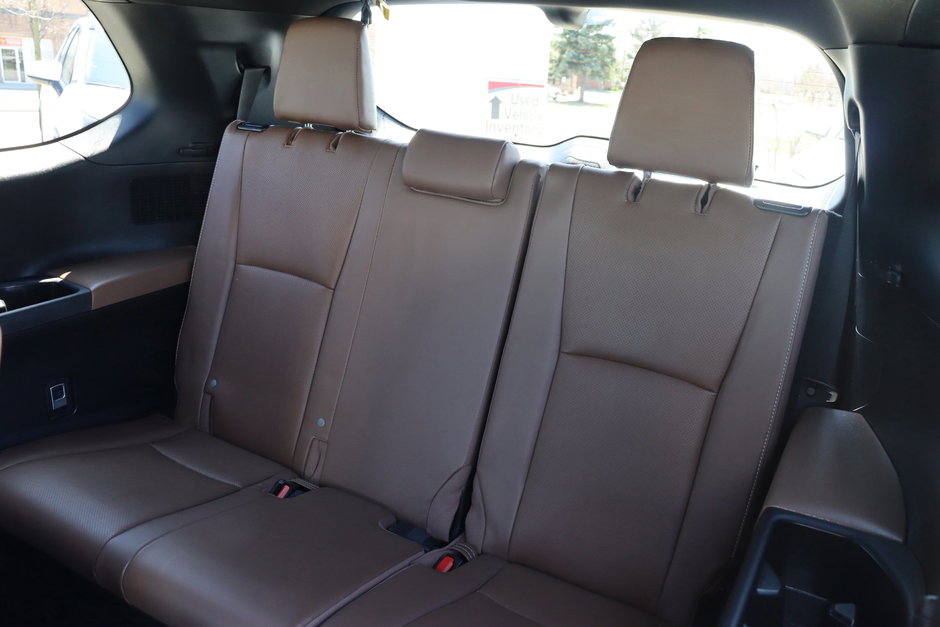 2024 Toyota Grand Highlander Hybrid Electric Platinum AWD Lease Trade-in-8