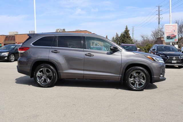 2017 Toyota Highlander Limited AWD 7-Pass | New Tires+Front Brakes-3