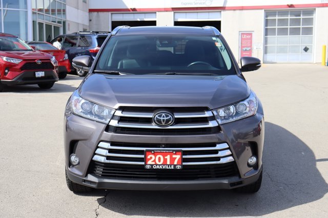 2017 Toyota Highlander Limited AWD 7-Pass | New Tires+Front Brakes-4