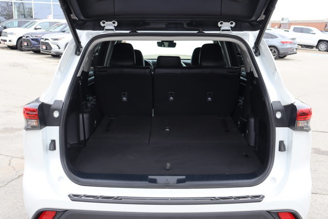 2023 Toyota Highlander Hybrid Electric XLE AWD Lease Trade-in-18