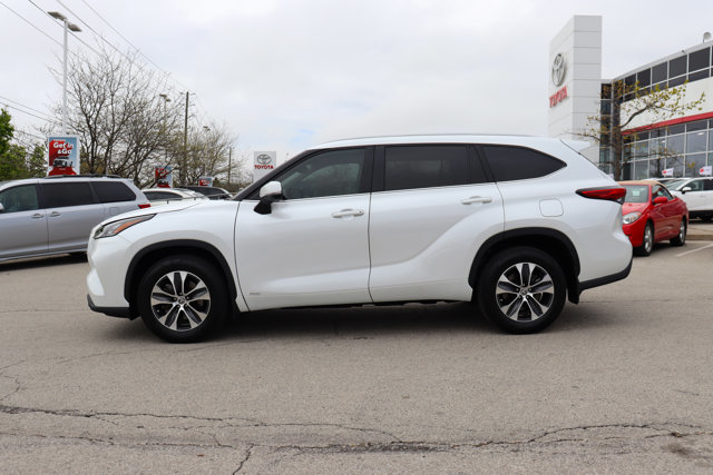 2023 Toyota Highlander Hybrid Electric XLE AWD Lease Trade-in-1