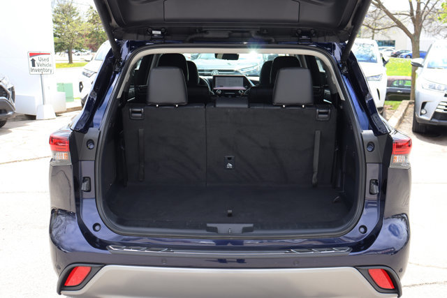 2024 Toyota Highlander Hybrid Electric Platinum AWD | 7-Pass-18