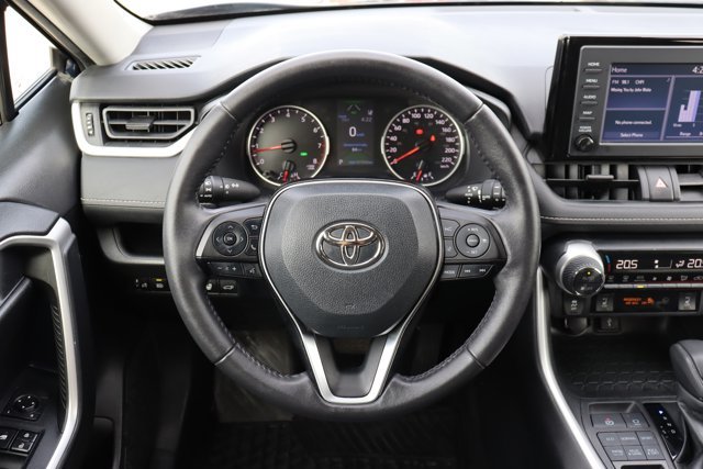 2021 Toyota RAV4 XLE AWD Clean Carfax One Owner Lease Trade-in-9