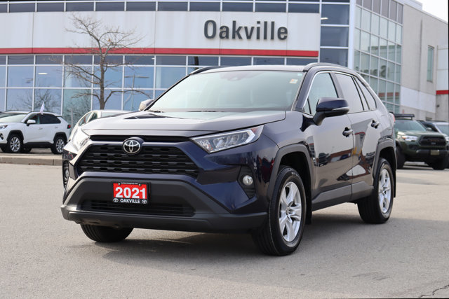 2021 Toyota RAV4 XLE AWD Clean Carfax One Owner Lease Trade-in-0