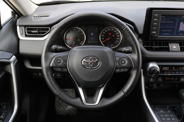2021 Toyota RAV4 XLE AWD Lease Trade-in Low KM & Clean Carfax-9