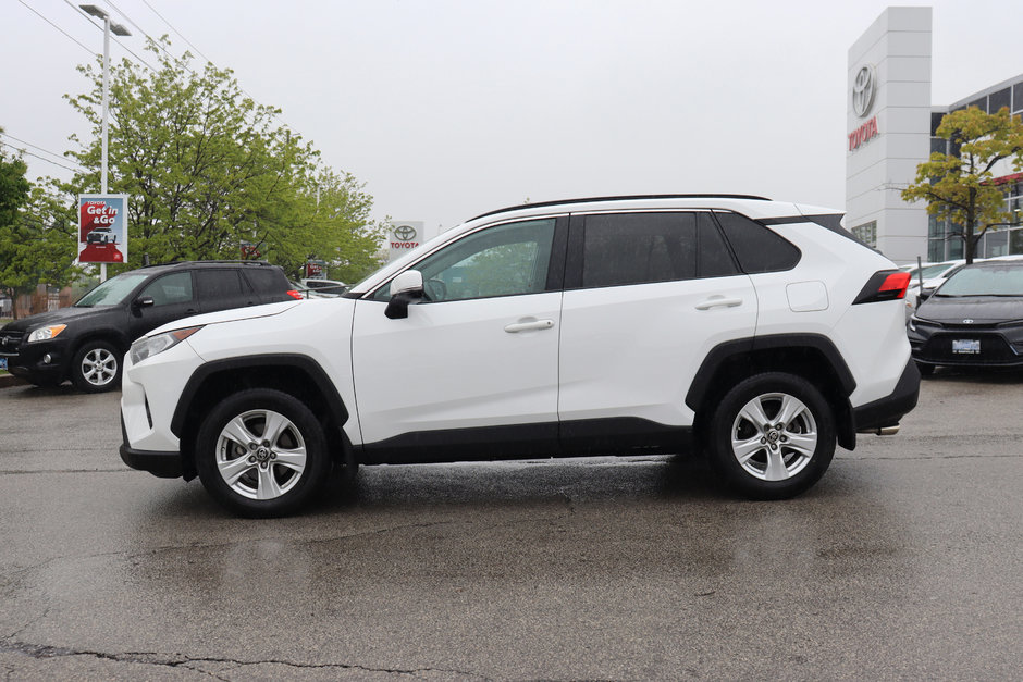 2021 Toyota RAV4 XLE AWD Lease Trade-in | Low KM | Sunroof-1