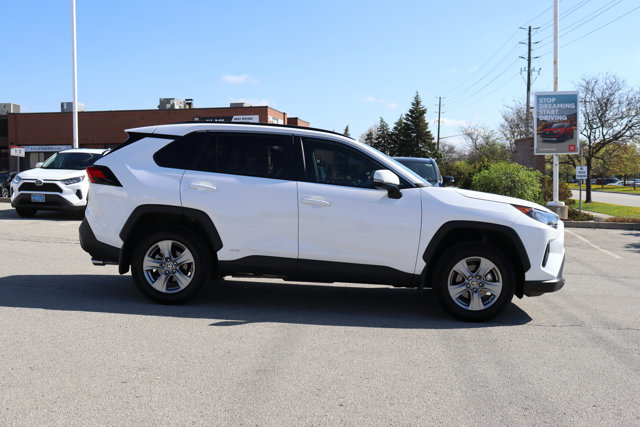 2024 Toyota RAV4 Hybrid Electric LE AWD | Lease Trade-in-3