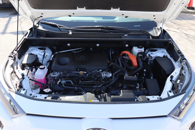2024 Toyota RAV4 Hybrid Electric LE AWD | Lease Trade-in-16