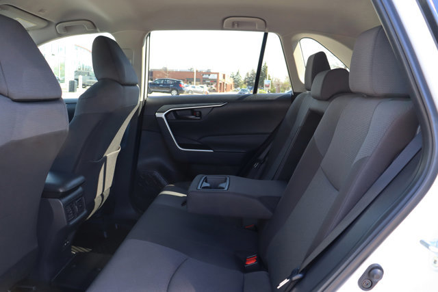 2024 Toyota RAV4 Hybrid Electric LE AWD | Lease Trade-in-7