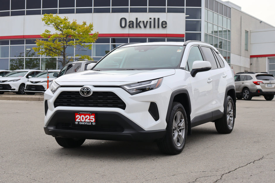 2025 Toyota RAV4 XLE AWD Lease Trade-in | Power Liftgate-0