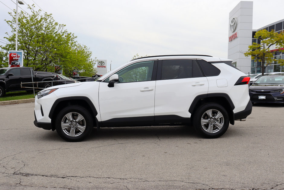 2025 Toyota RAV4 XLE AWD Lease Trade-in | Power Liftgate-1