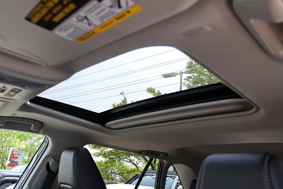 2025 Toyota RAV4 Hybrid Electric XLE AWD Lease Trade-in-14