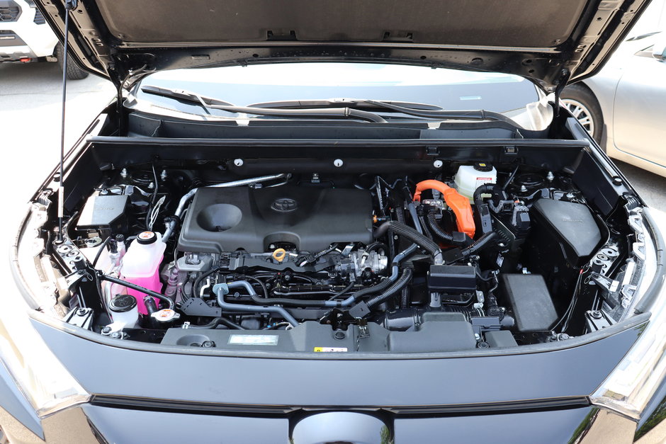 2025 Toyota RAV4 Hybrid Electric XLE AWD Lease Trade-in-17