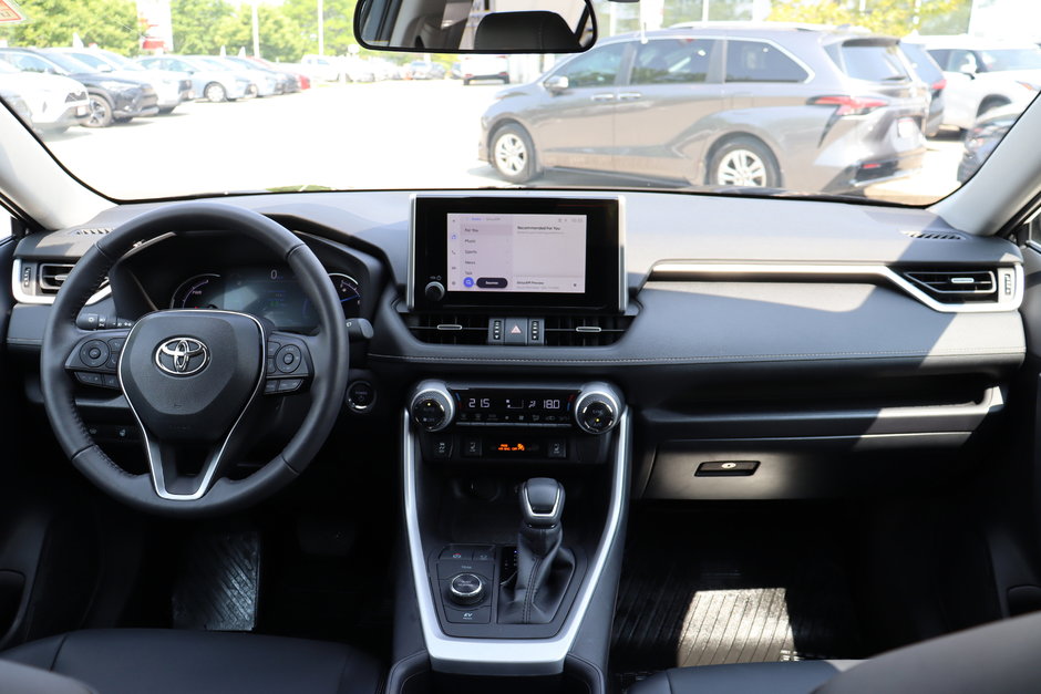 2025 Toyota RAV4 Hybrid Electric XLE AWD Lease Trade-in-8