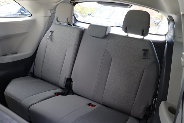 2024 Toyota Sienna Hybrid Electric LE AWD 8-Pass-8
