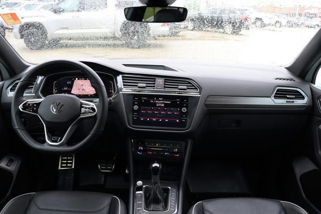 2024 Volkswagen Tiguan Highline R-Line 4MOTION Lease Trade-in | Navi-8