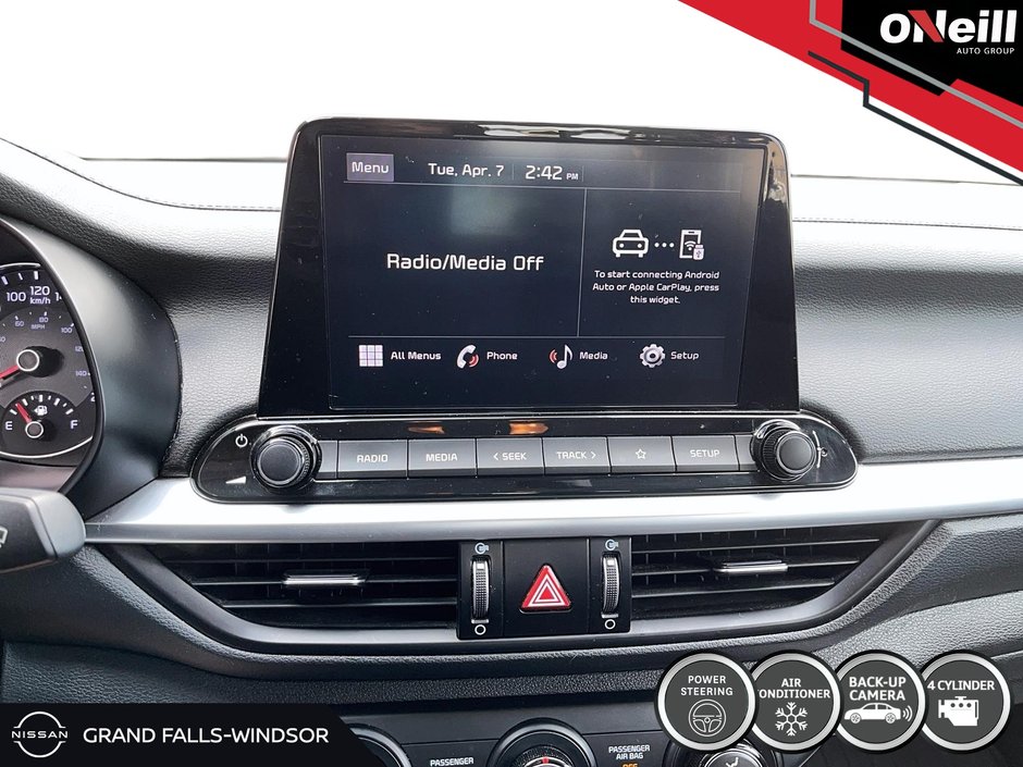 2022 Kia Forte EX-12