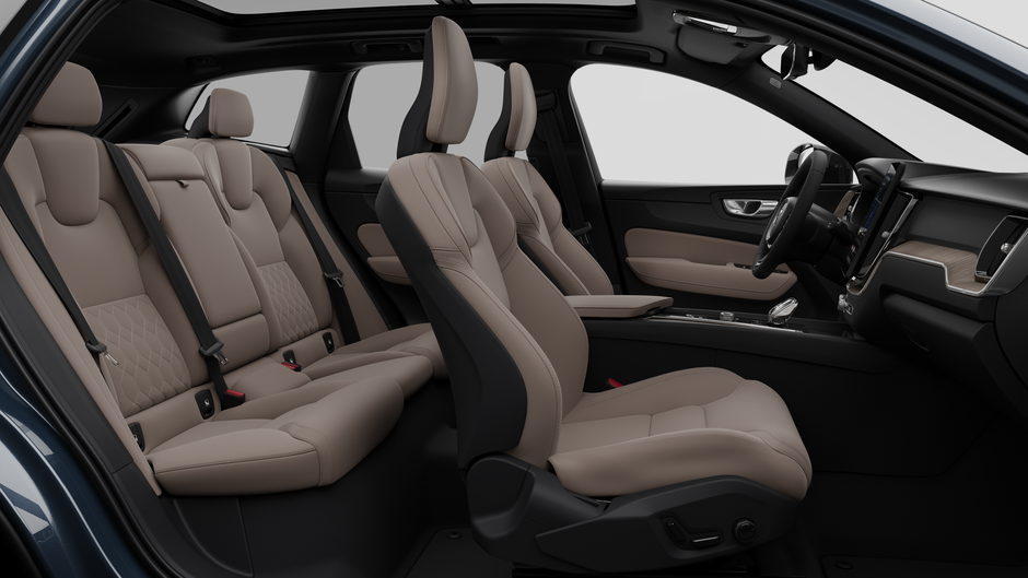 2026 Volvo XC60 Core-12