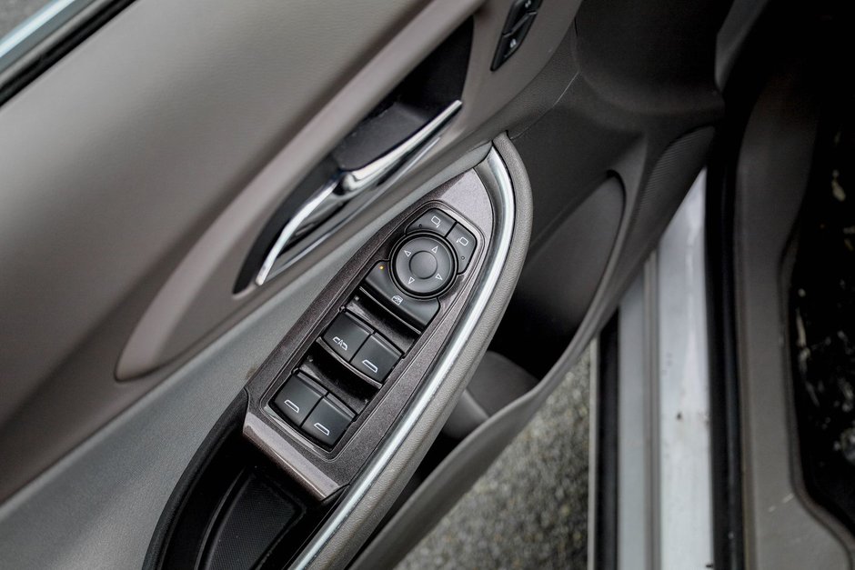 2017 Chevrolet Malibu LT-10