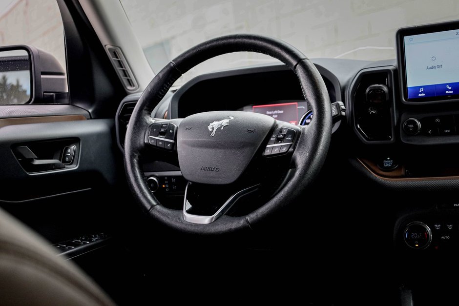 2021 Ford Bronco Sport Outer Banks-18