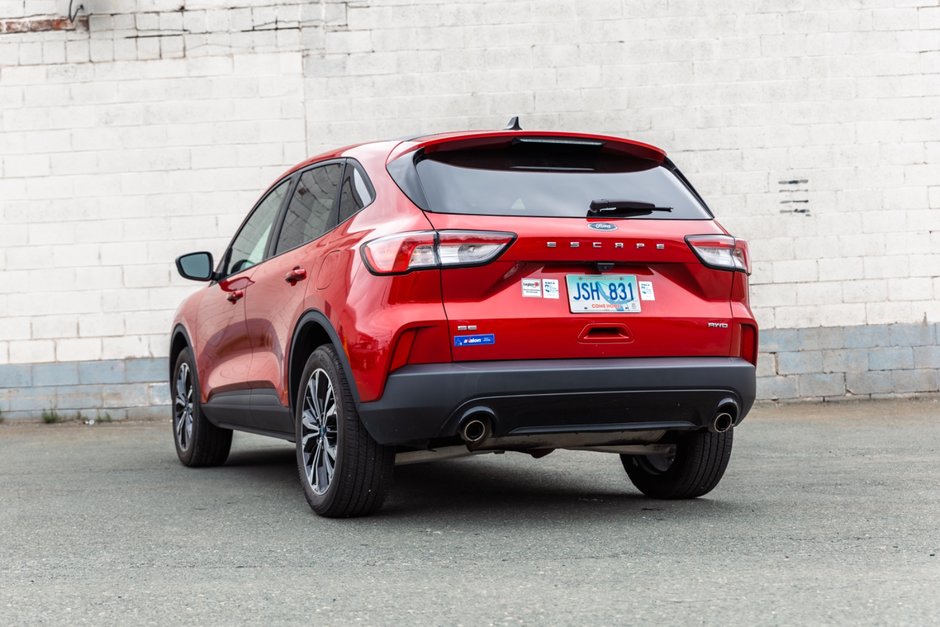 2022 Ford Escape SE AWD-10