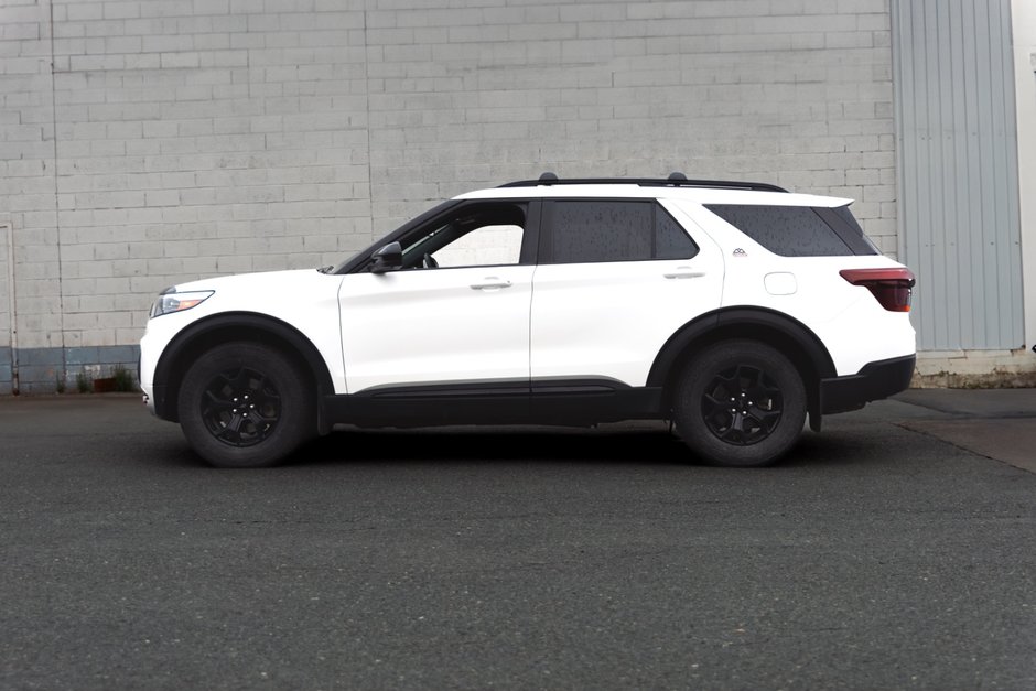 2023 Ford Explorer Timberline-0