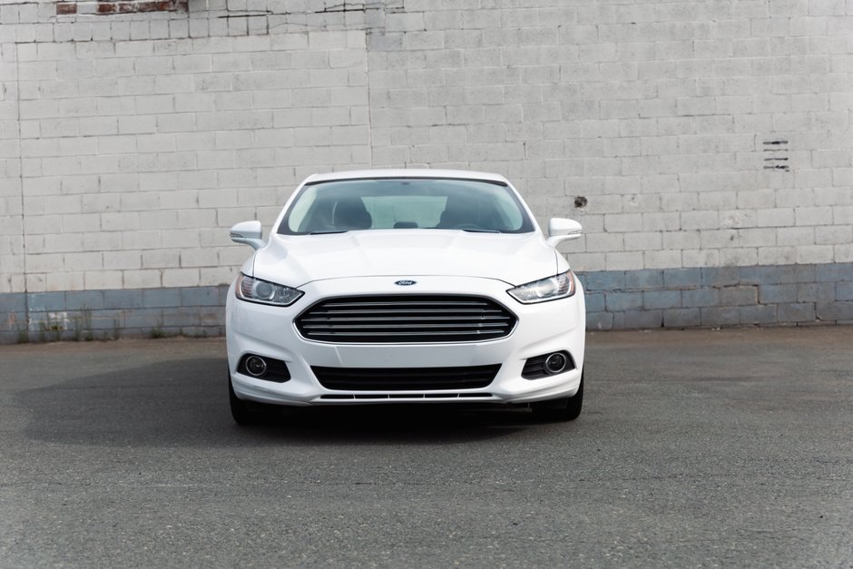 2016 Ford Fusion SE FWD-3
