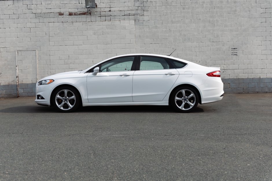 2016 Ford Fusion SE FWD-0
