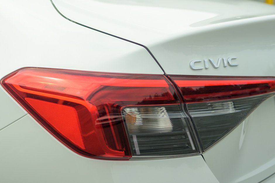 2022 Honda Civic Sedan EX-13