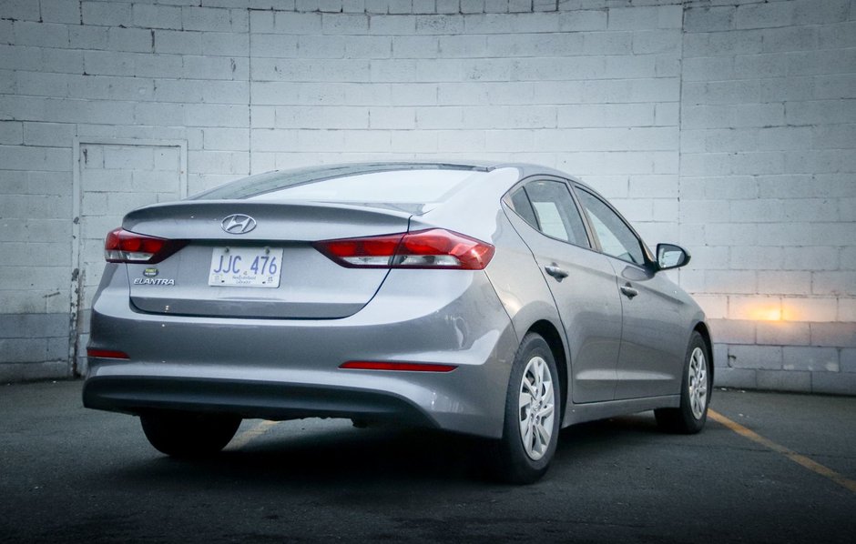 2018 Hyundai Elantra LE-7