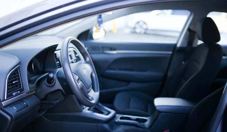 2018 Hyundai Elantra LE-11