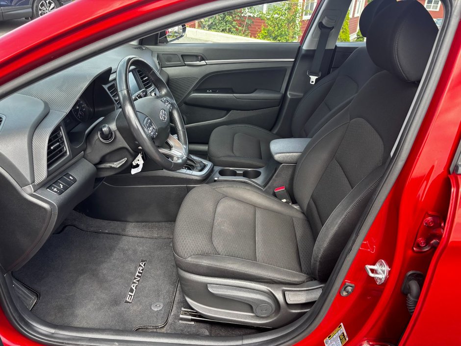 2020 Hyundai Elantra Preferred-6