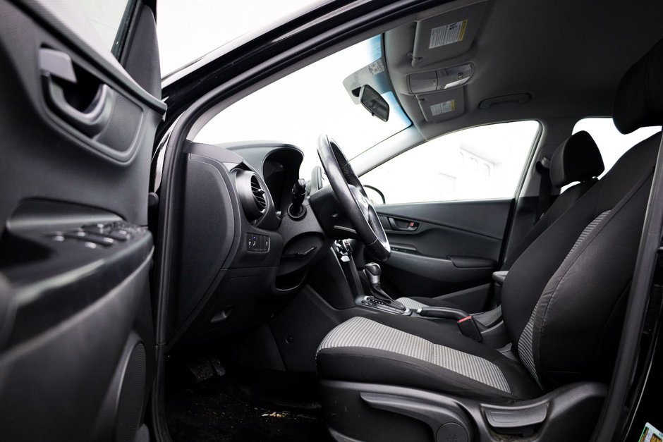 2020 Hyundai Kona Preferred-12