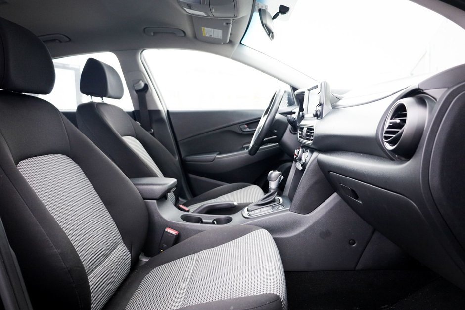 2020 Hyundai Kona Preferred-21