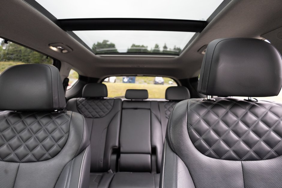 2022 Hyundai Santa Fe Plug-In Hybrid Luxury-22