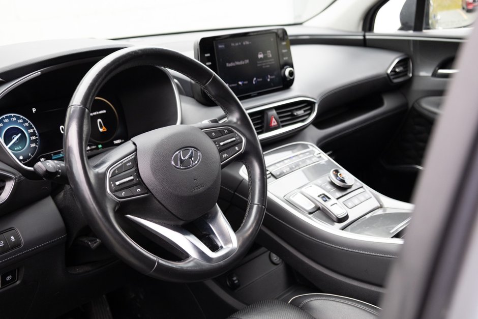 2022 Hyundai Santa Fe Plug-In Hybrid Luxury-13