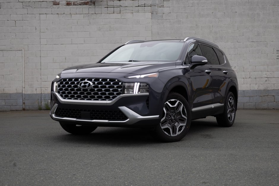 2022 Hyundai Santa Fe Plug-In Hybrid Luxury-2